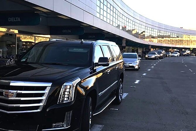 Turlock Airport Limo Transportation and Black Car Service.